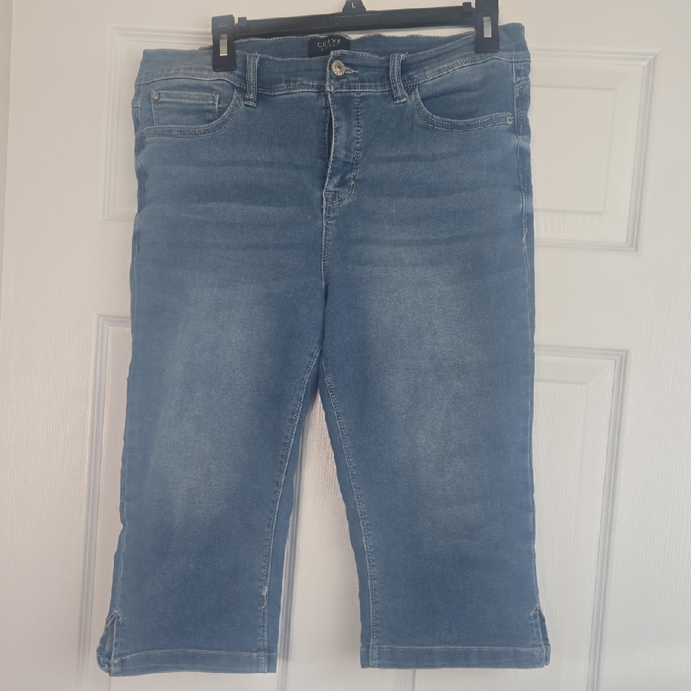 Blue Denim Bermuda Capri